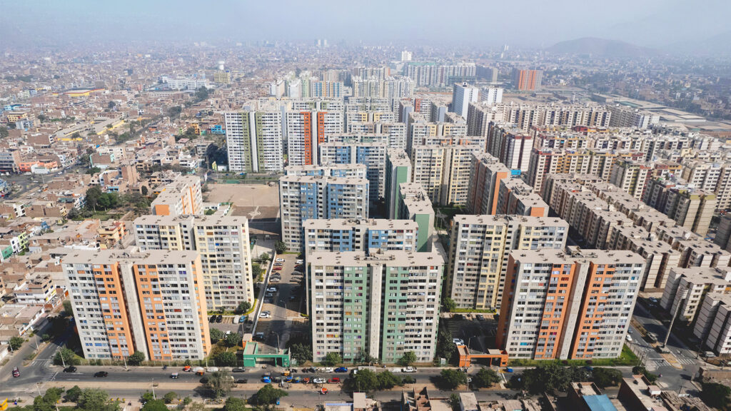 Proyectos de vivienda social de VIVA en Perú con enfoque ESG y desarrollo inmobiliario sostenible