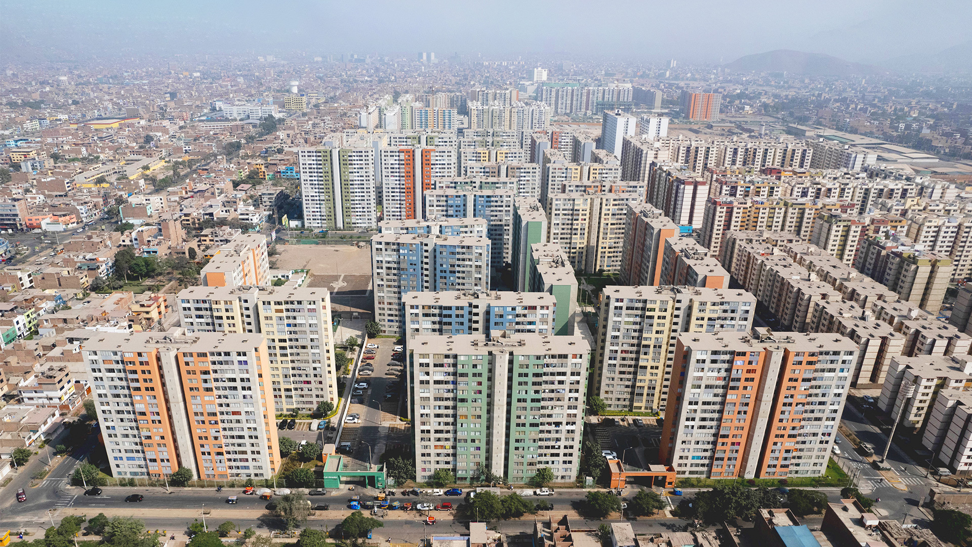 Proyectos de vivienda social de VIVA en Perú con enfoque ESG y desarrollo inmobiliario sostenible