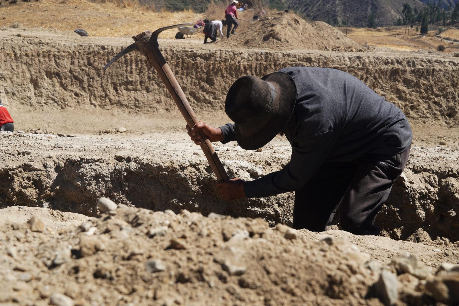 Trabajador de Carapo participa en obras de resiliencia hídrica en Ayacucho