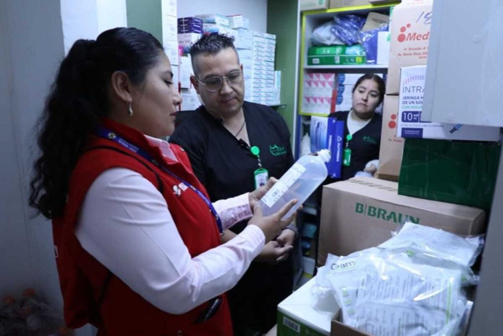Fiscalización de Indecopi por el caso Medifarma y el suero defectuoso